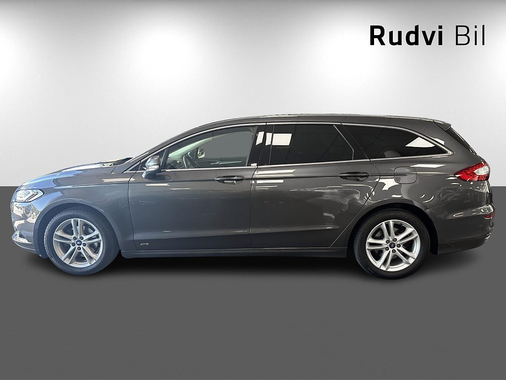 Ford Mondeo Kombi 2.0 TDCi AWD Powershift Titanium