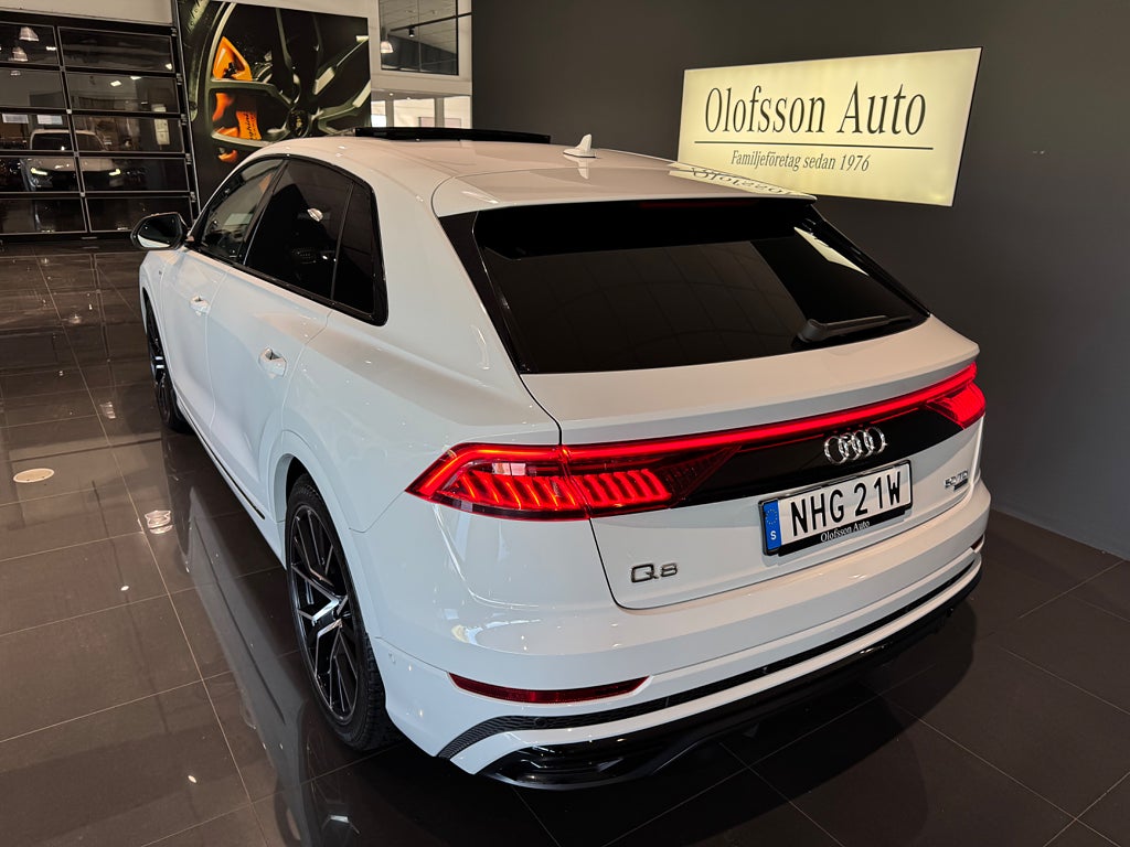 Audi Q8 50 TDI quattro S Line Panorama B&O HUD Värmare Drag - bild 15