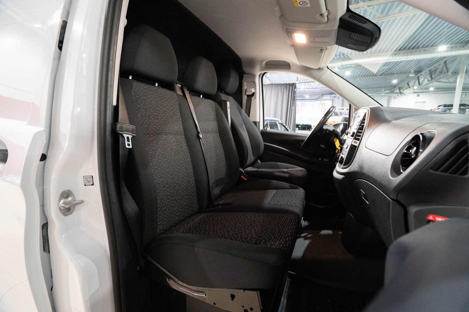 Mercedes-Benz Vito 116 CDI LÅNG L2 D-VÄRMARE KAMERA DRAG MOMS 1-ÄGARE 2023 - miniatyr 15