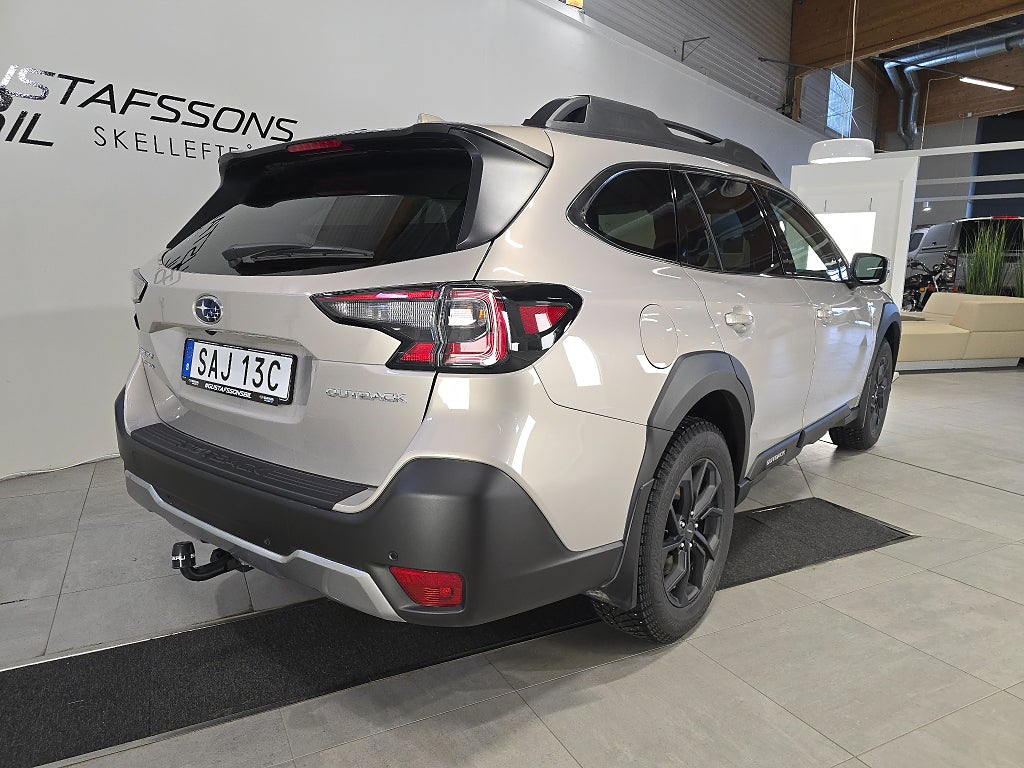 Subaru Outback Limited AWD XFuel | V-Hjul Drag M-Värm