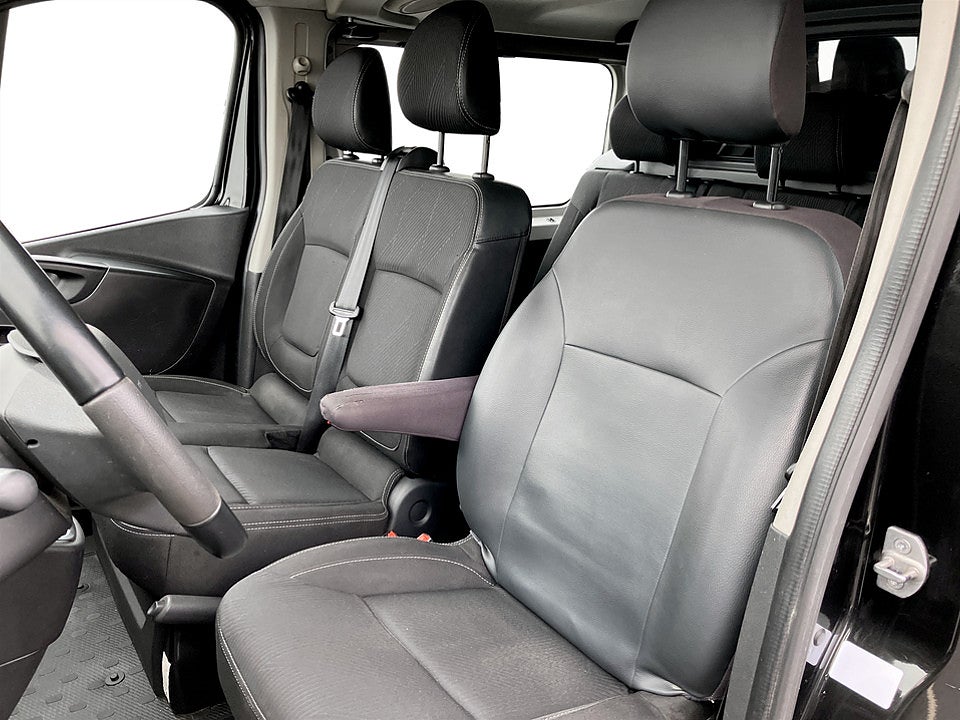 Bild på Renault trafic Nordic Line 3.0T 2.0 dCi 145hk Aut DUBBELHYTT DRAG