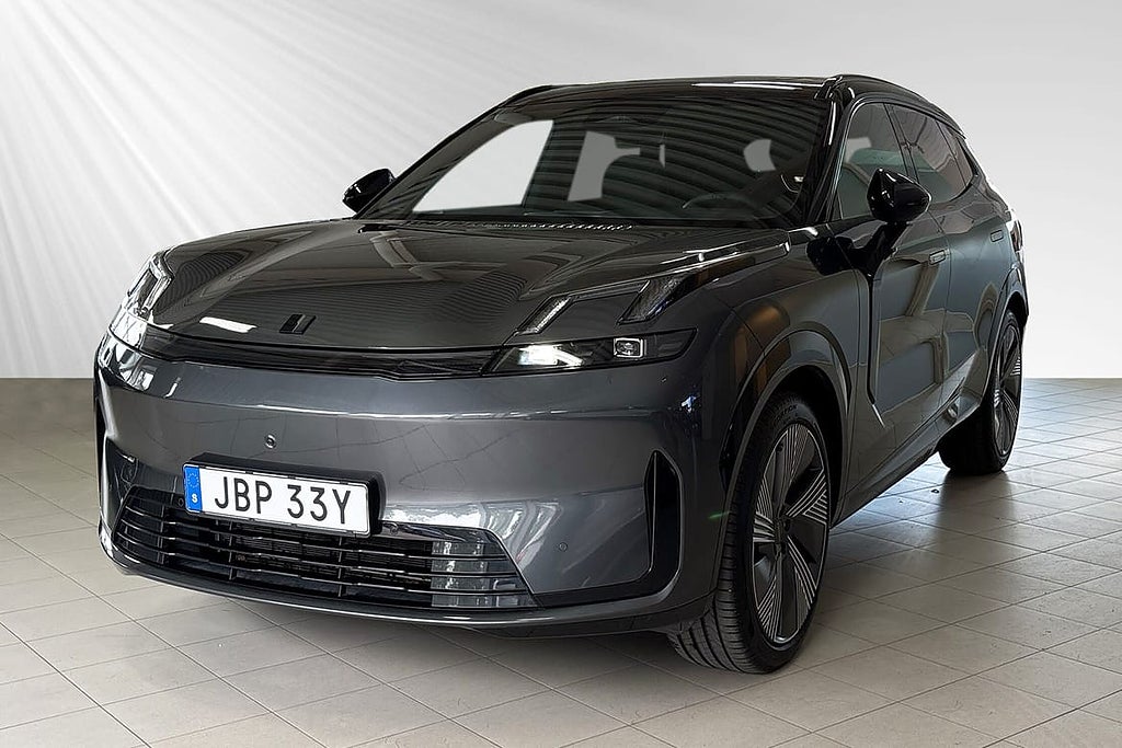 Lynk & Co 08 More PHEV