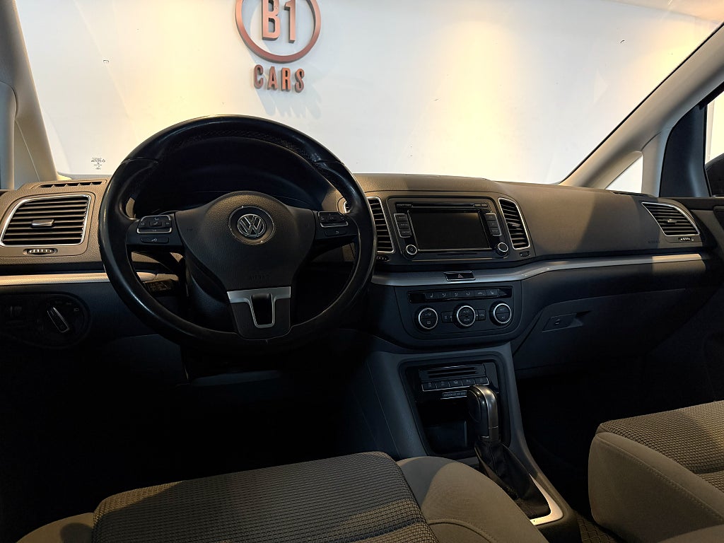 Volkswagen Sharan 7-seater 2.0 TDI DPF BMT Masters PANORAMA DRAG D-VÄRMAR