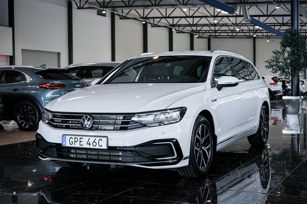 Volkswagen Passat Sportscombi GTE 1.4TSI GTE Massage Drag Motor Värm Nav 