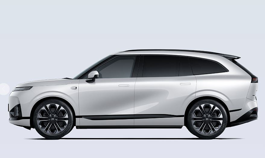 XPeng G9L AWD Performance Ultra 6-sits - bild 2