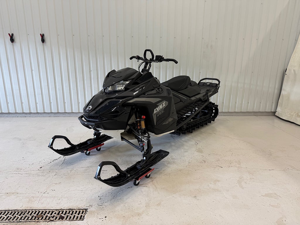 Lynx Boondocker RE 3700 850 E-Tec 