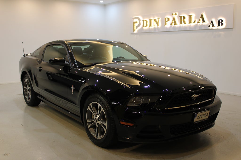 Ford Mustang V6 SelectShift 309hk Automat Endast 3900 Mil Ny Servad