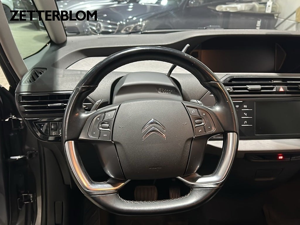 Minibuss Citroën Grand C4 Picasso 12 av 22