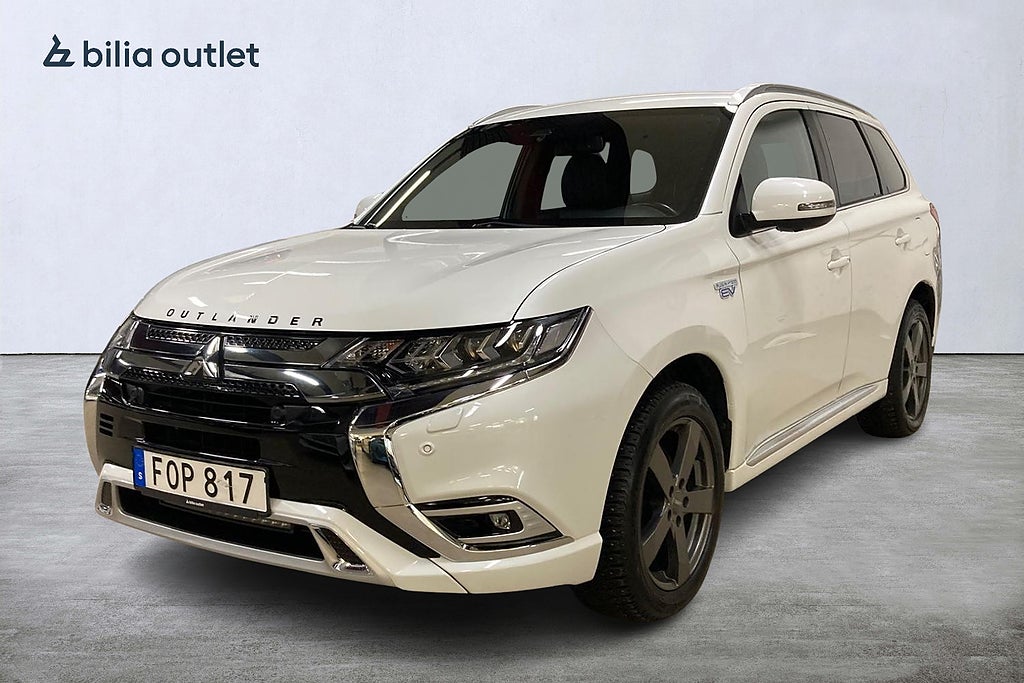 Mitsubishi Outlander PHEV CVT Business 224hk Drag Rattvärm 360°kamera