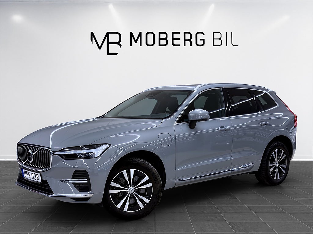Volvo XC60 Recharge T6 AWD 350hk Helg på Moberg! Core Edition Pano