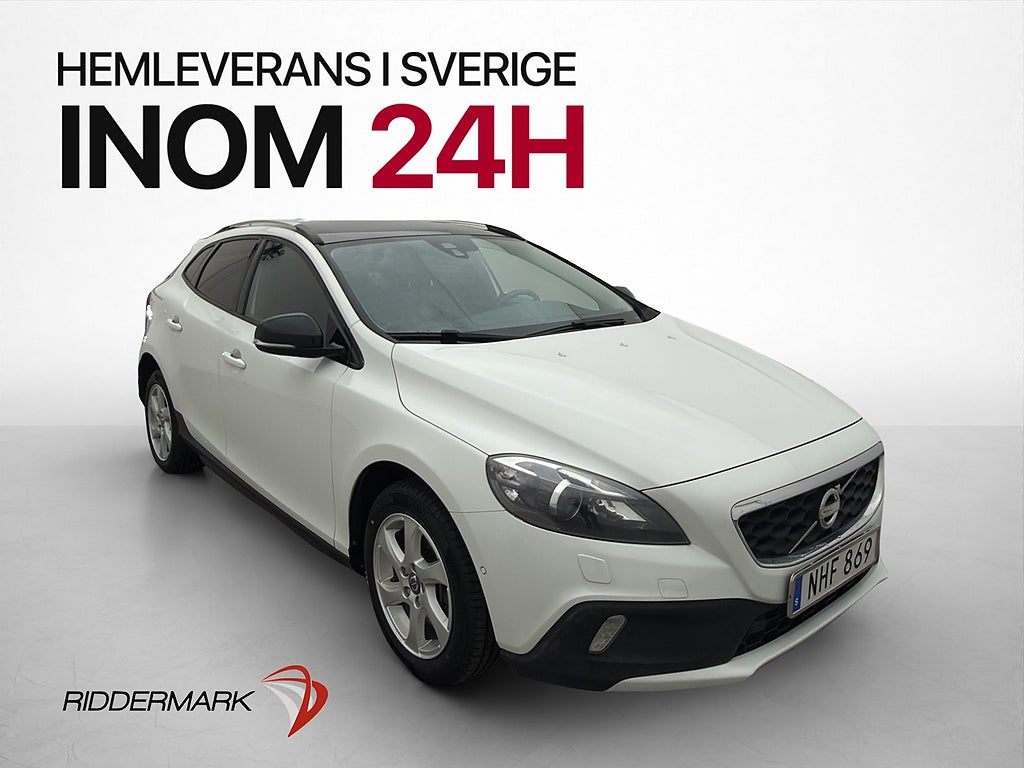 Volvo V40 Cross Country D3 Summum Pano VOC Sensorer Skinn