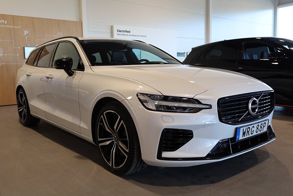 Volvo V60 Recharge T8 AWD Geartronic R-Design Kamera Leasbar 2021