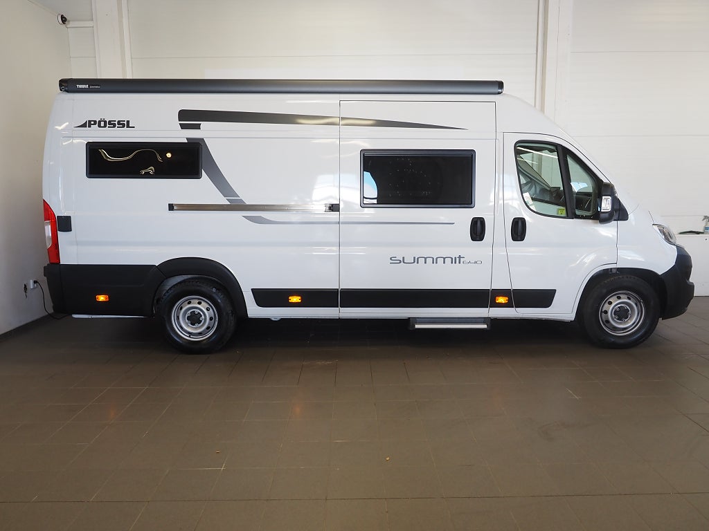 Pössl Summit 640 Långbädd Backkamera Markis Plåtis 2023