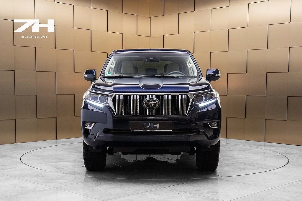 Toyota Land Cruiser 2.8 D-4D Executive / JBL / 360° / Adaptiv Farthålla