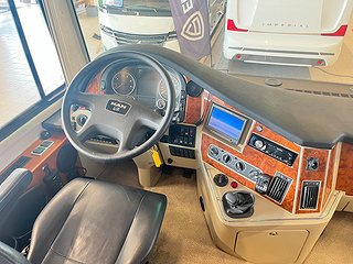 Husbil-integrerad Concorde LINER 1090 M 32 av 33