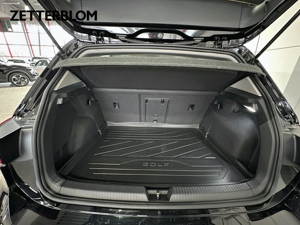 Halvkombi Volkswagen Golf 22 av 27