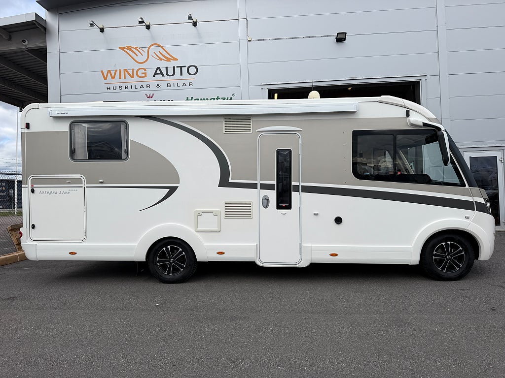 Eura Mobil Integra Line 720 QB Justerbar Queensbed! ALDE! 3500kg! Vinteranp