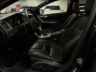 Volvo V60 Cross Country D4 Geartronic Classic Summum Lågmil