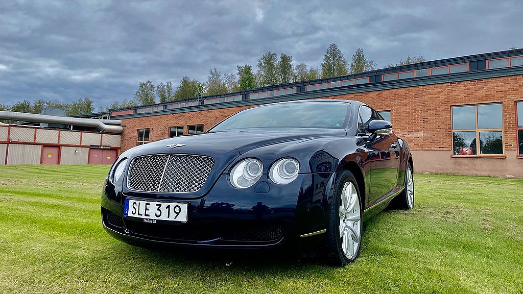 Bentley Continental GT har en sexliters W12-motor på 560 hästkrafter.  
