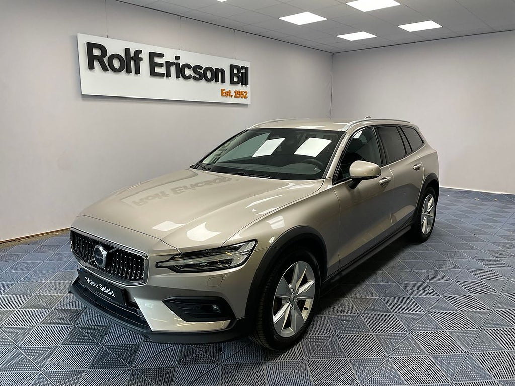 Volvo V60 Cross Country B4 AWD Diesel Core