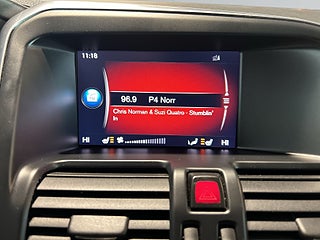 Volvo XC60 D4 AWD Aut Summum Dvärm/Skinn/SoV/BLIS/Ad.Fhåll/Navi