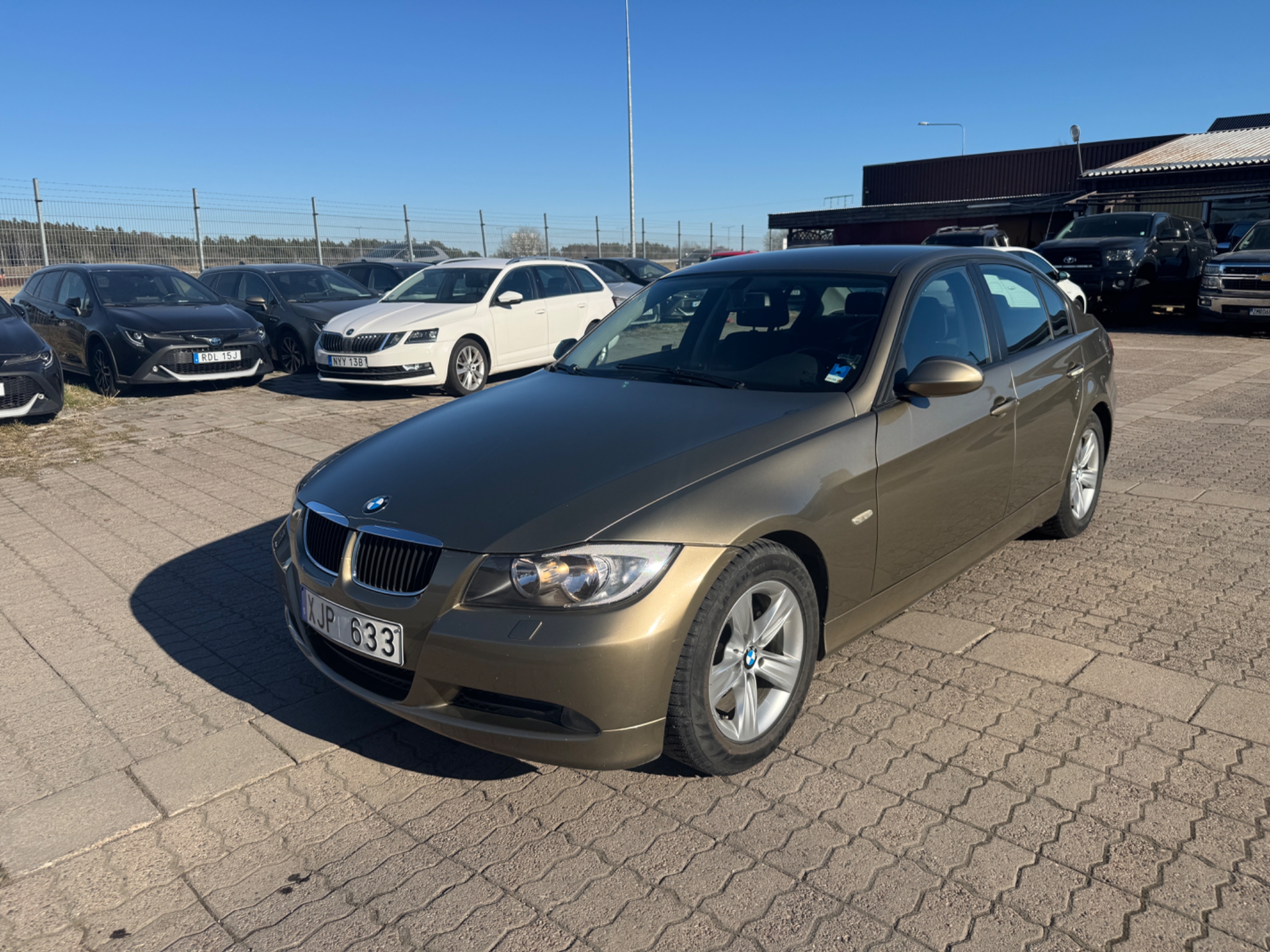 BMW 320, kuva 6/20