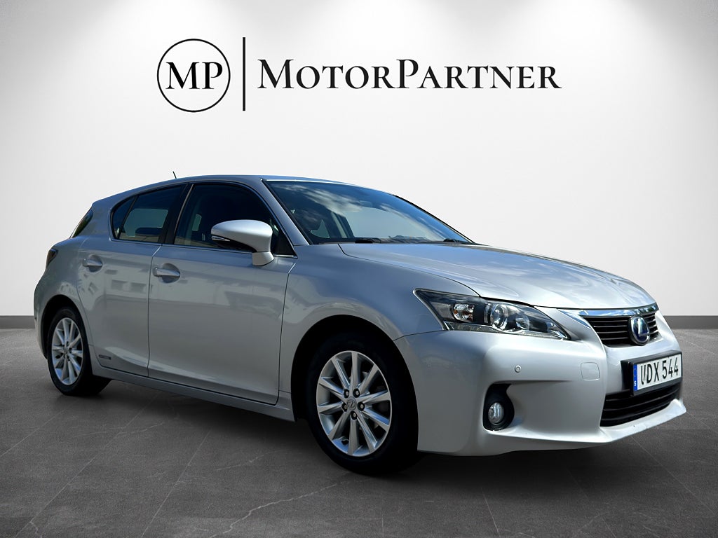 Lexus CT 200h 1.8 CVT Executive Kamera GPS 