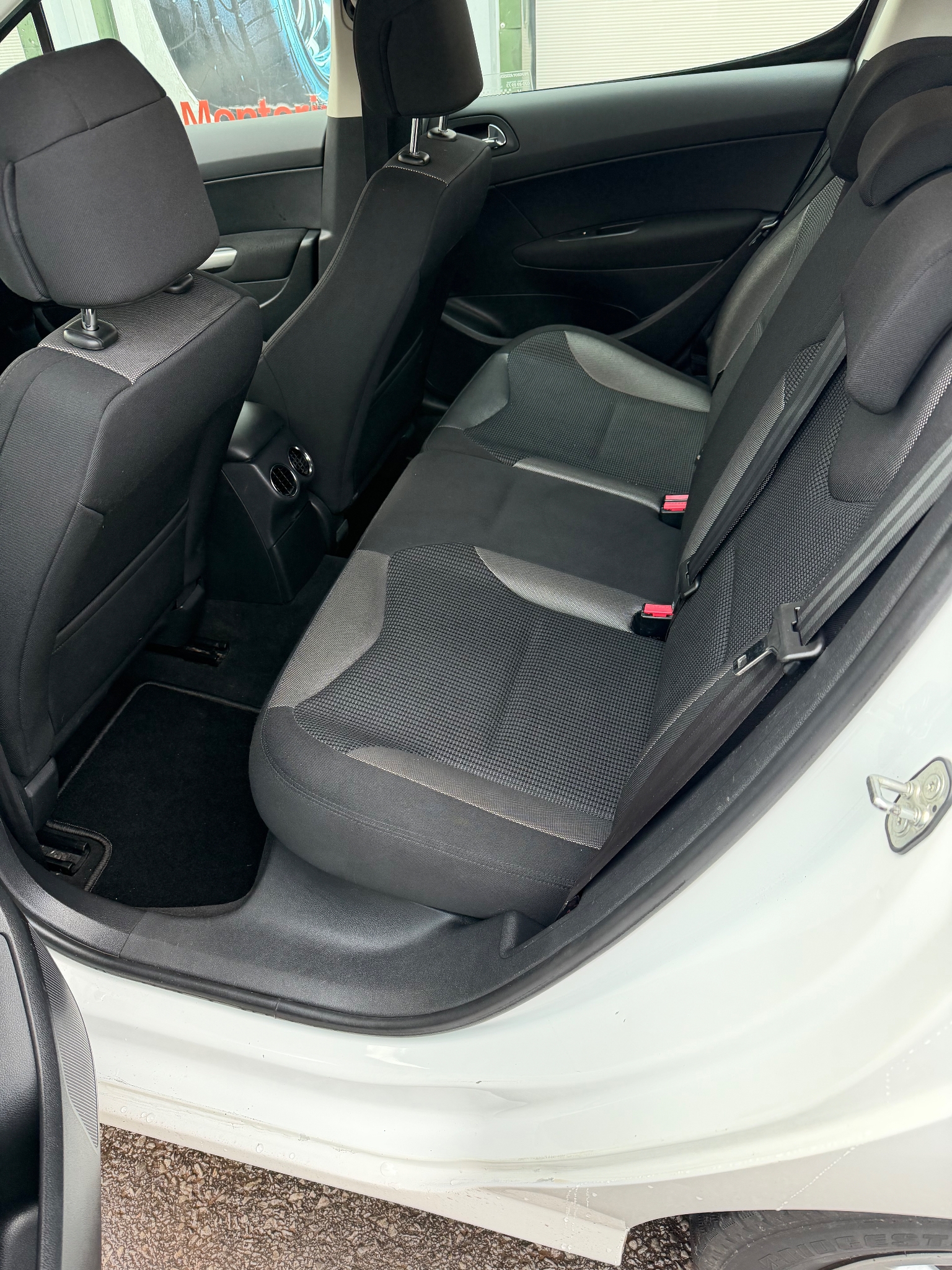 Peugeot 308 2008, bild 6/37