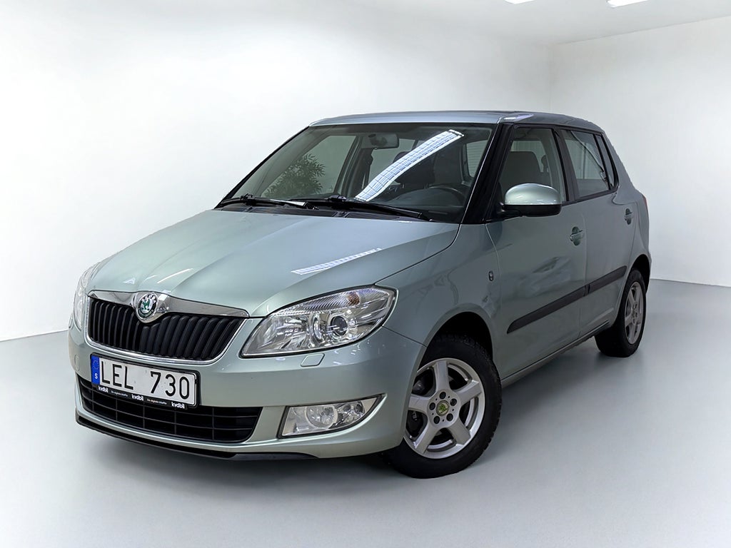 Skoda Fabia 1.2 TSI Elegance / Nyservad / Farthållare / 11000mi