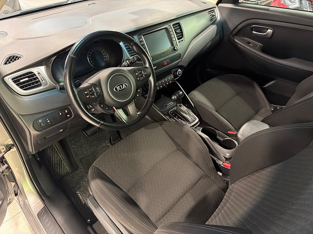Kia Carens 1.7 CRDi Automat Advance Plus 7-sits Kamera Drag Navi 2017