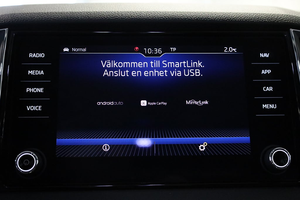 Skoda Karoq 2.0 TDI 4x4 Aut Style Drag Värmare Navi Kamera 2018