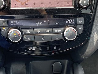 SUV Nissan Qashqai 16 av 21