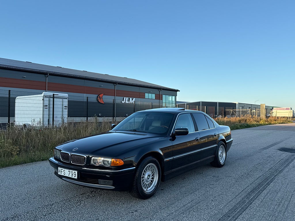 BMW 740 REA BMW 740i V8 ALPINA  Taklucka FuUtrustad   Nyservad