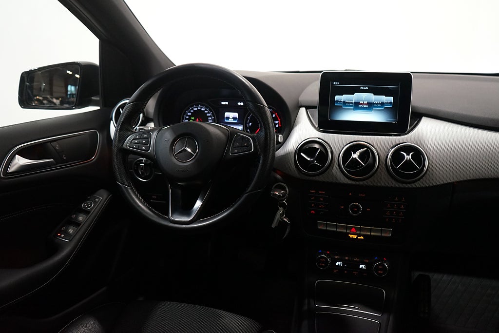 Mercedes-Benz B 180 d Urban Dragkrok B-kamera 109hk