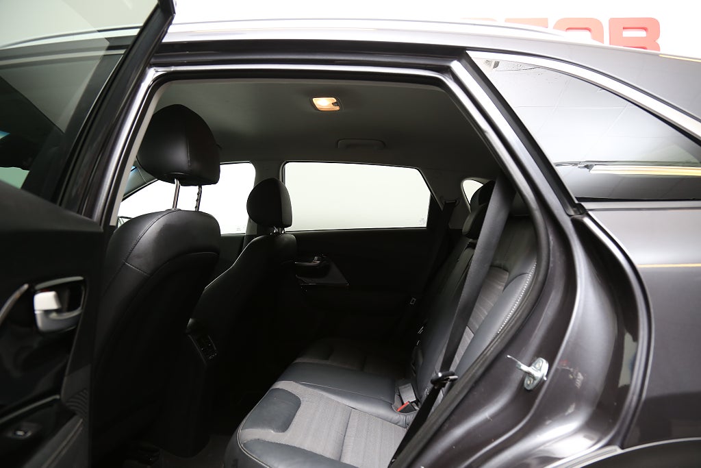 Kia Niro 1,6 GDI Hybrid 141hk Advance Pkt 1 Aut Motorv Drag 2018