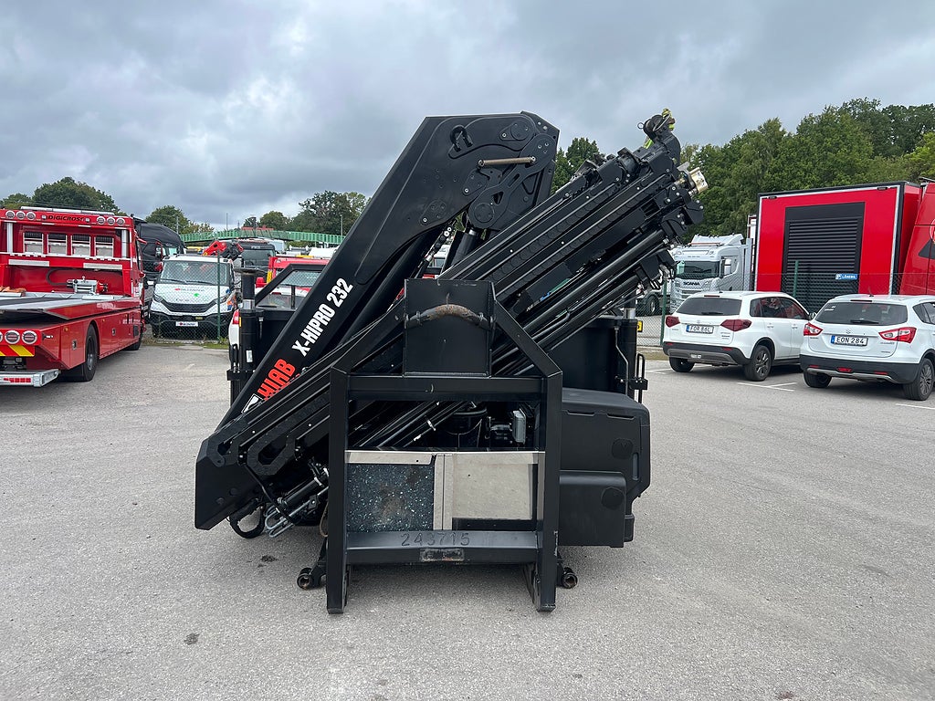 Övriga Kranflak Hiab 232-E5 kran & Schaktlucka