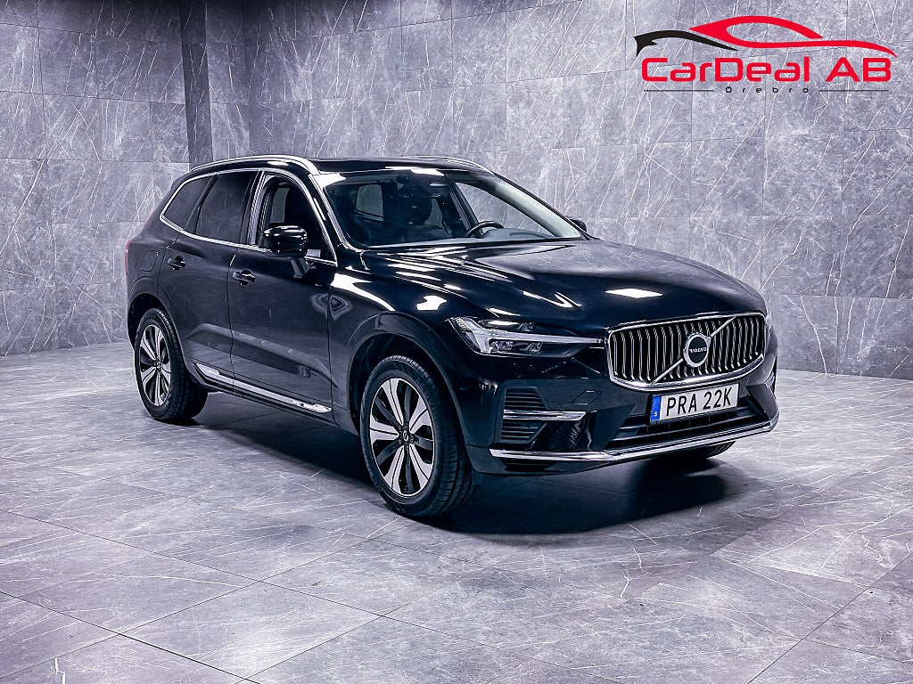 Volvo XC60 Recharge T6 AWD Core Drag Navi Pano Värmare MOMS