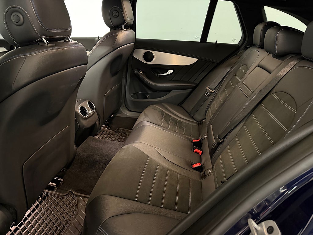 Mercedes-Benz C 2021 - miniatyr 14