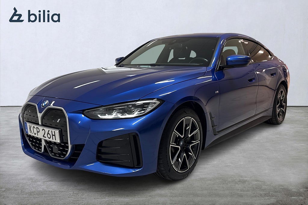 BMW i4 edrive40 / M-Sport Fully Charged / Elstolar / HUD /Drag