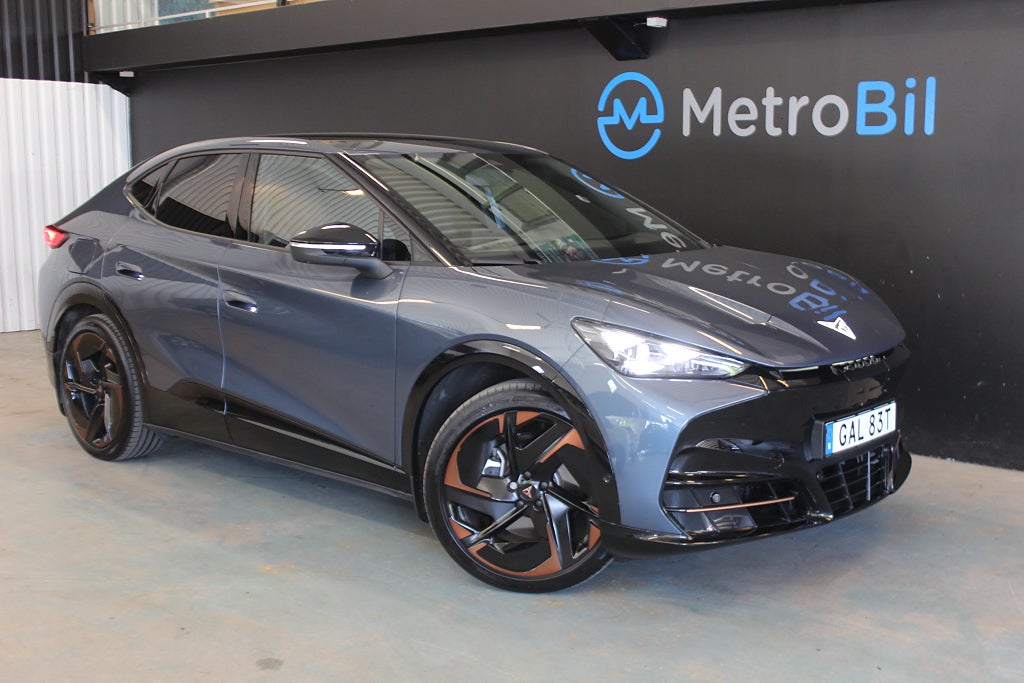 Cupra Tavascan VZ 340HK Andrenaline paket Drag/Topview kamera Euro 6