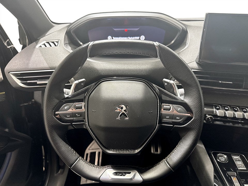 Bild på Peugeot 3008 GT 1.2 PT 130hk Aut - B-KAMERA, CARPLAY