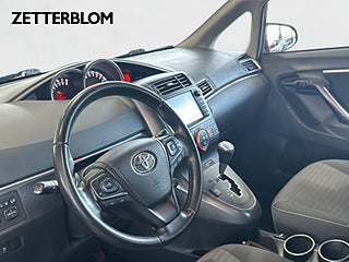 Kombi Toyota Verso 8 av 16