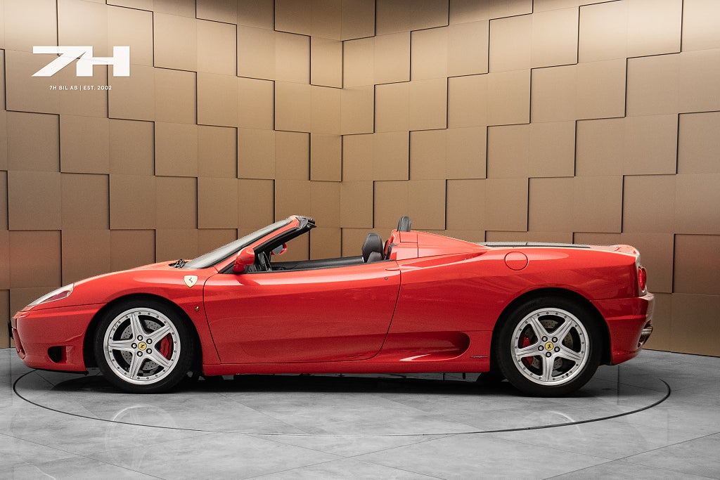 Ferrari 360 Spider F1 / 3829 mil / 3 Brukare