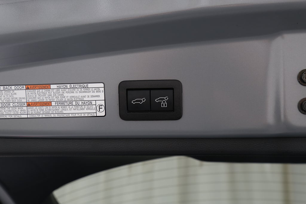 Toyota Corolla Cross Hybrid AWD-i e-CVT 197hk Executive Navi JBL Motorv 2024