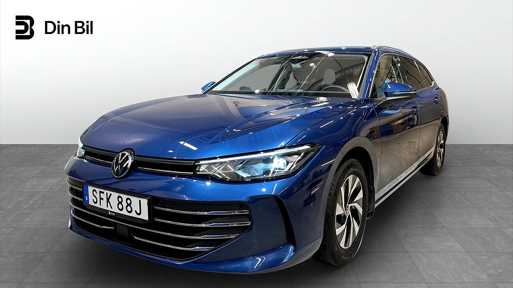 Volkswagen Passat Business eTSI150 DSG Värmare/Drag/Navigation