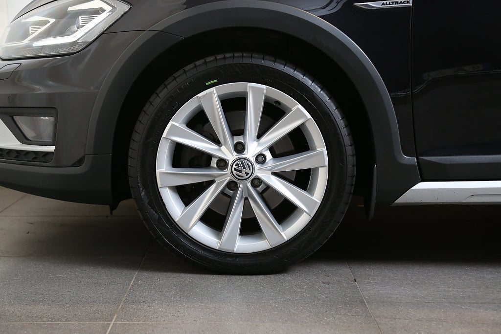 Volkswagen Golf Alltrack 2,0 TDI 184hk 4Motion Alltrack DSG Värmare Drag 2019