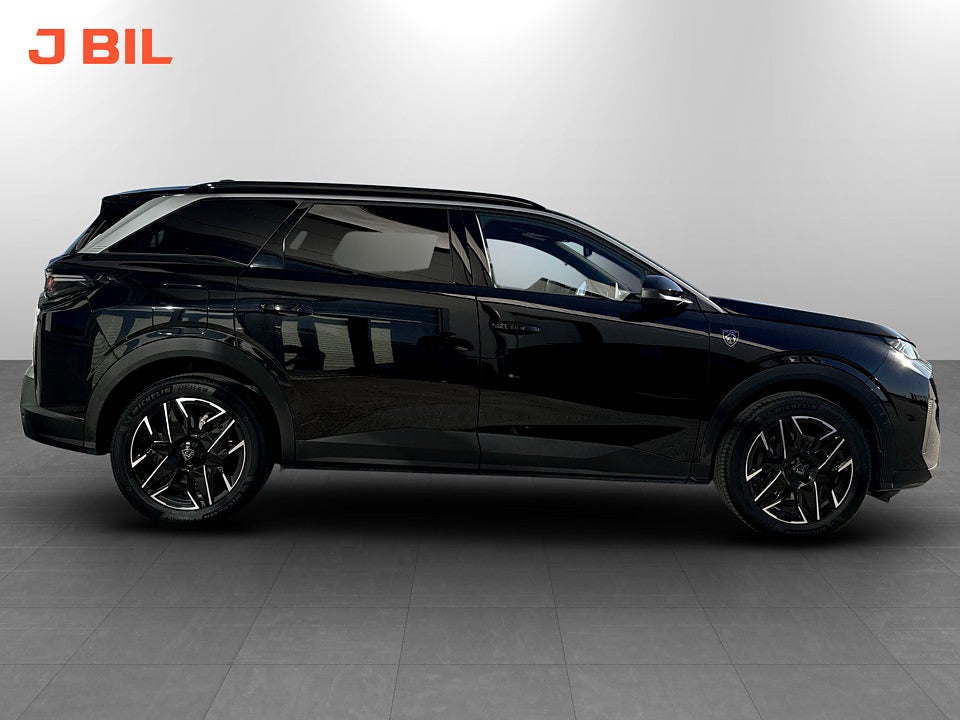 Bild på Peugeot 5008 GT Hybrid 145hk Aut 7-SITS B-KAMERA CARPLAY