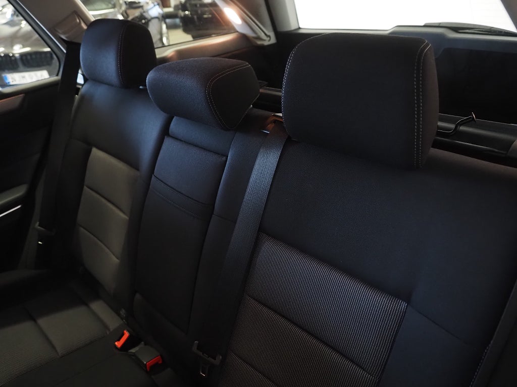 Mercedes-Benz E 220 T CDI BlueTEC 9G-Tronic 170hk Dragkrok Låga mil 2015