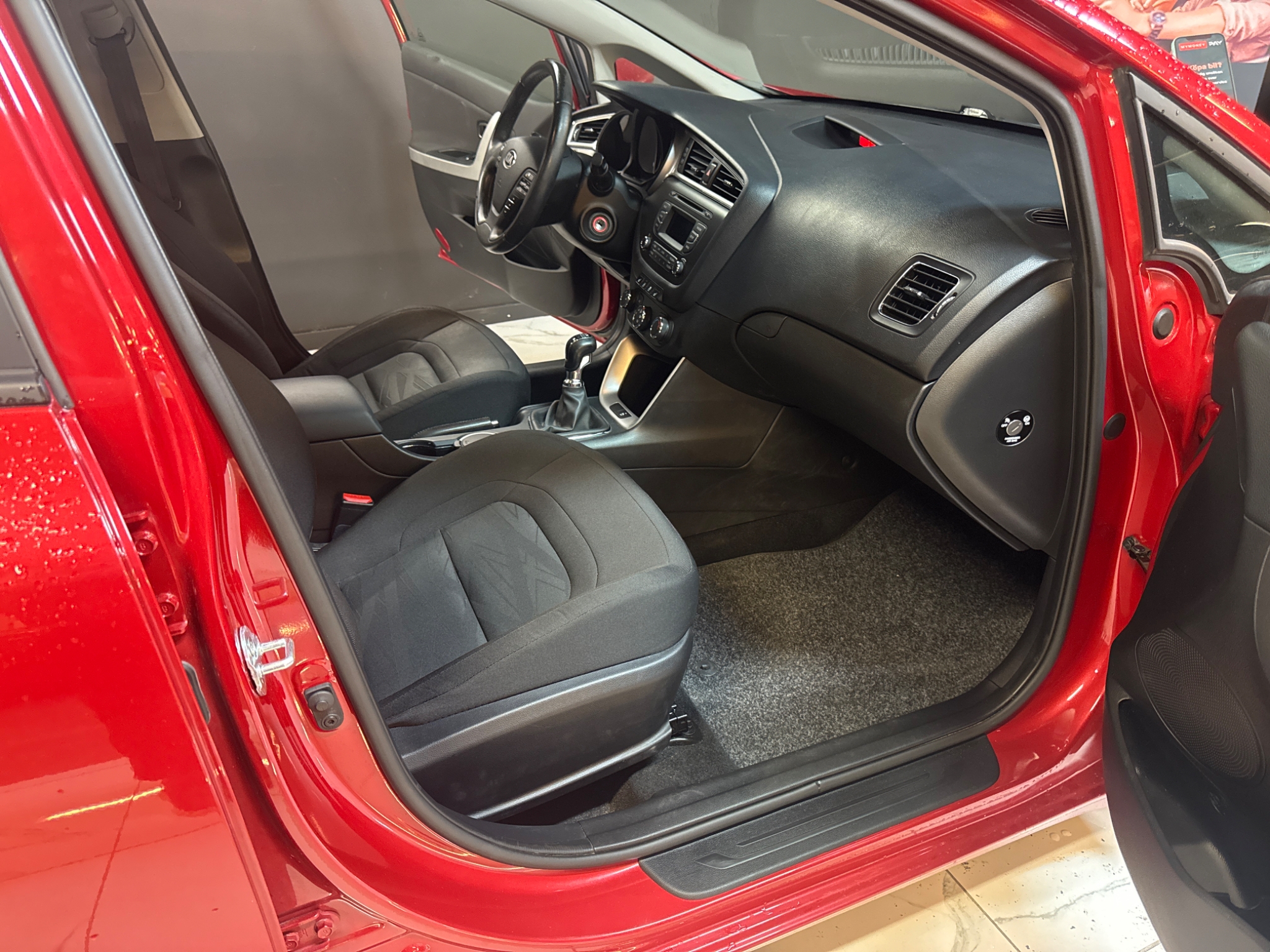 Kia Ceed 2017, bild 3/10