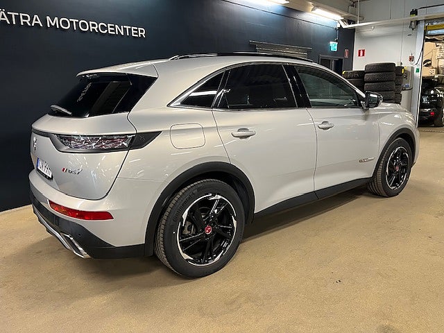 Bild på DS 7 Crossback E-Tense Business Performace 300hk 4x4 